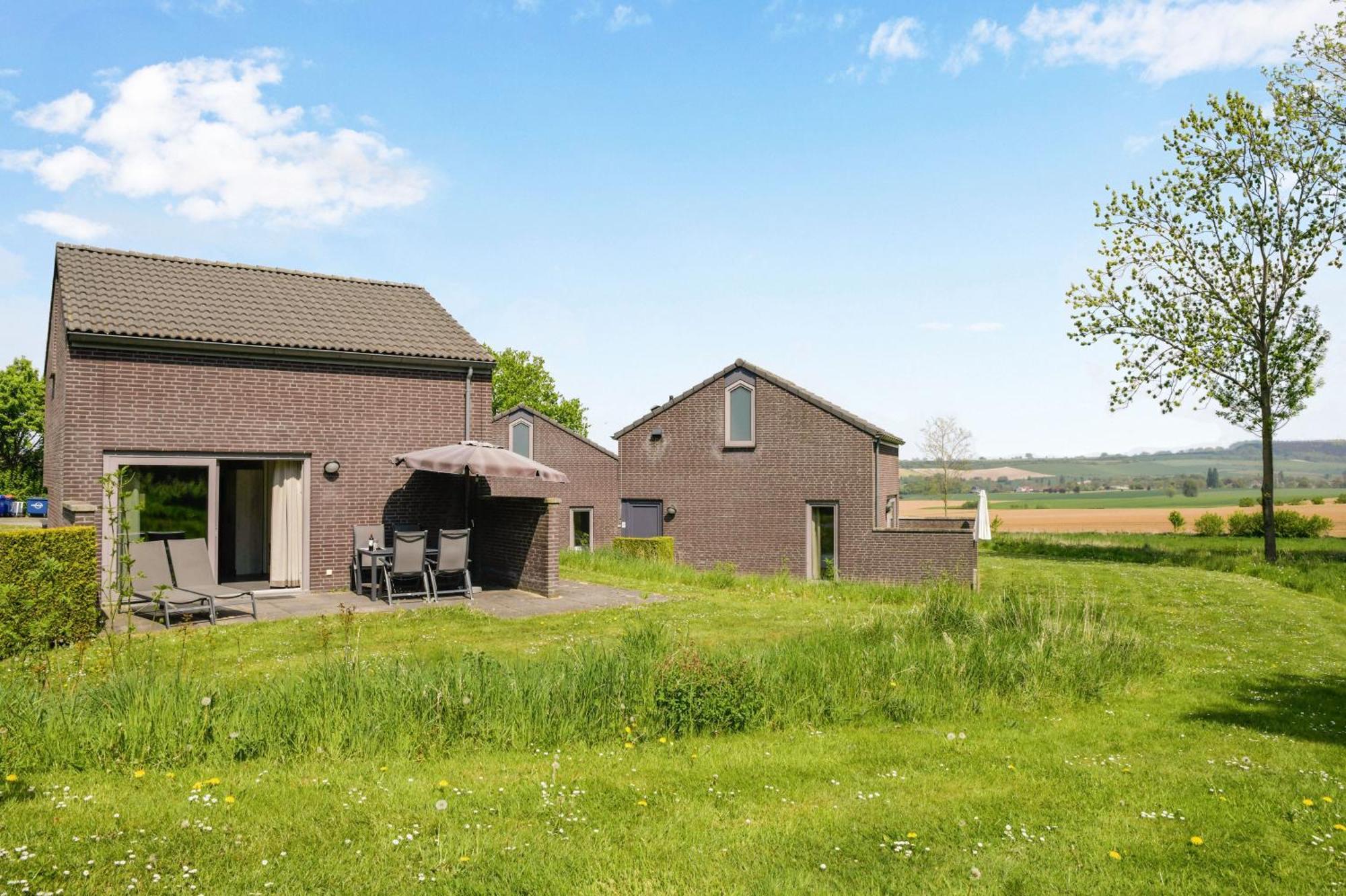 Summio Vakantiepark Reevallis Vijlen Luaran gambar