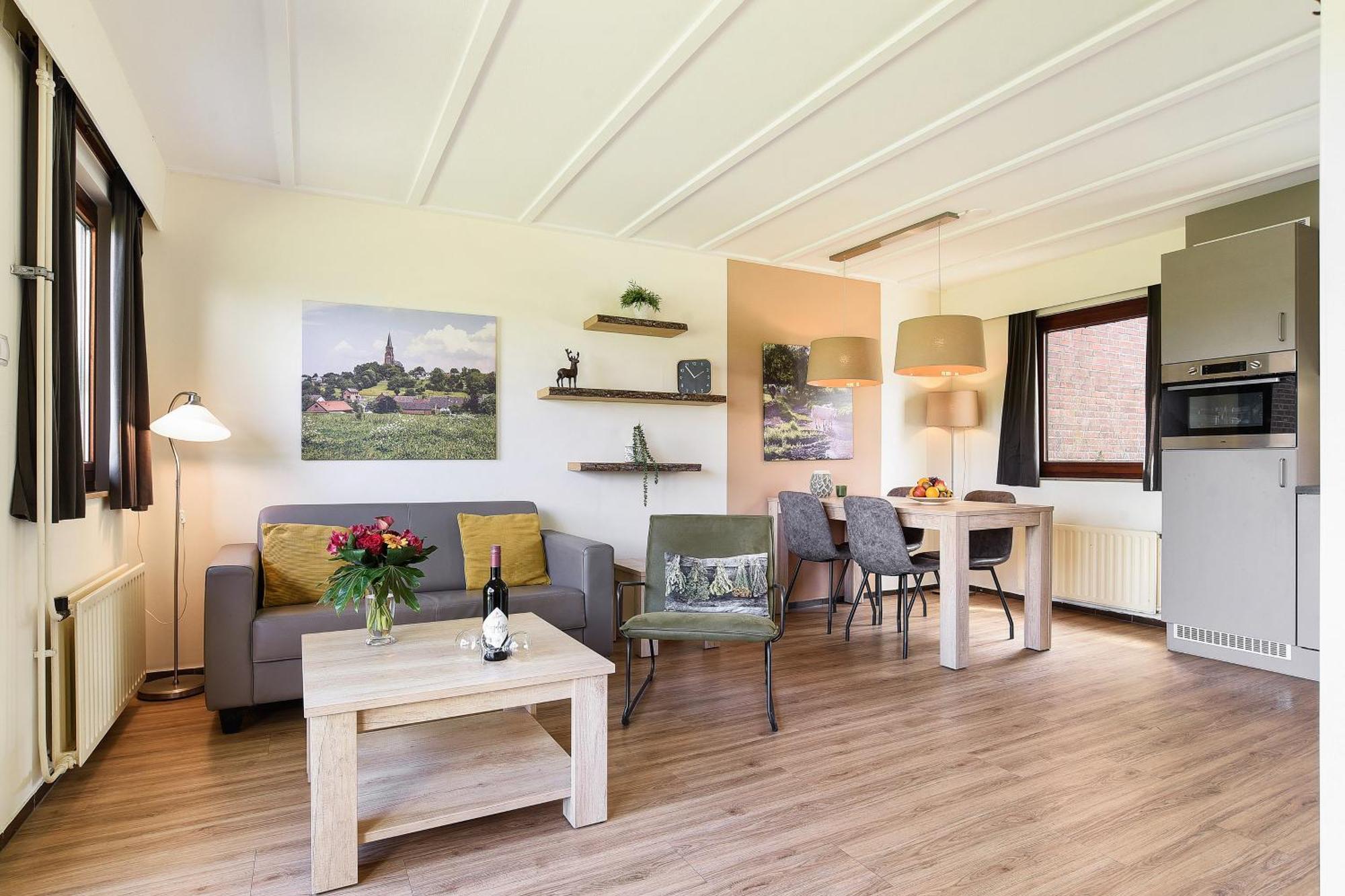 Summio Vakantiepark Reevallis Vijlen Bilik gambar