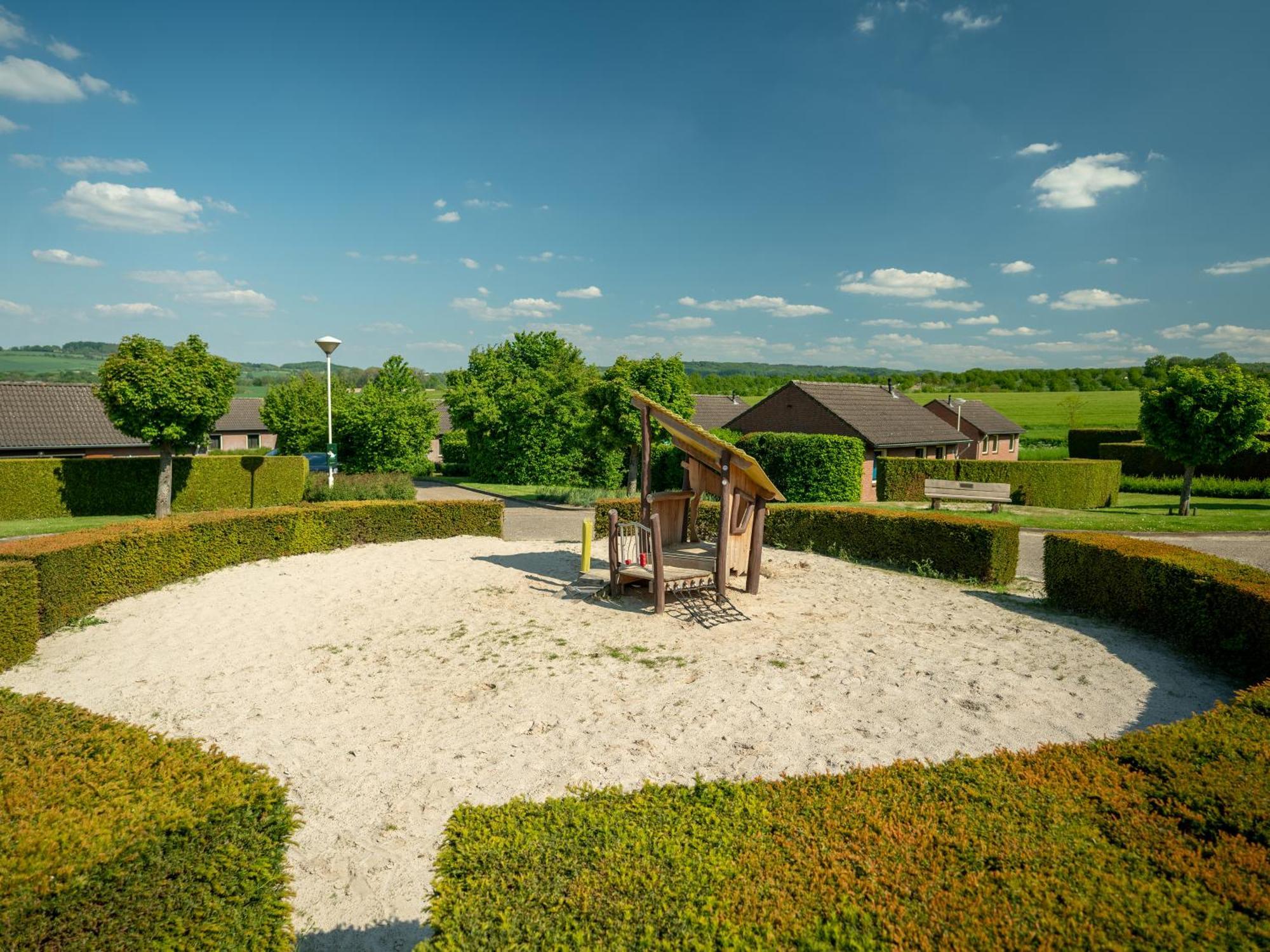 Summio Vakantiepark Reevallis Vijlen Luaran gambar